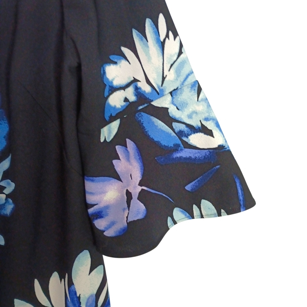 Vince Camuto - Floral Blue and Black Sheath Dress - size 6 - Picture 2 of 5
